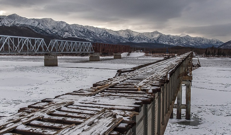 Puente Vitim River. Sergey Dolya